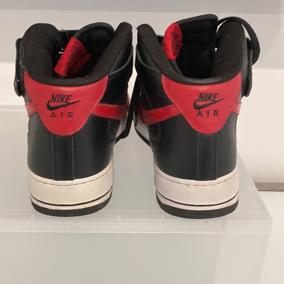 Nike AF 1 Reverse Reds - Picture 3 of 5